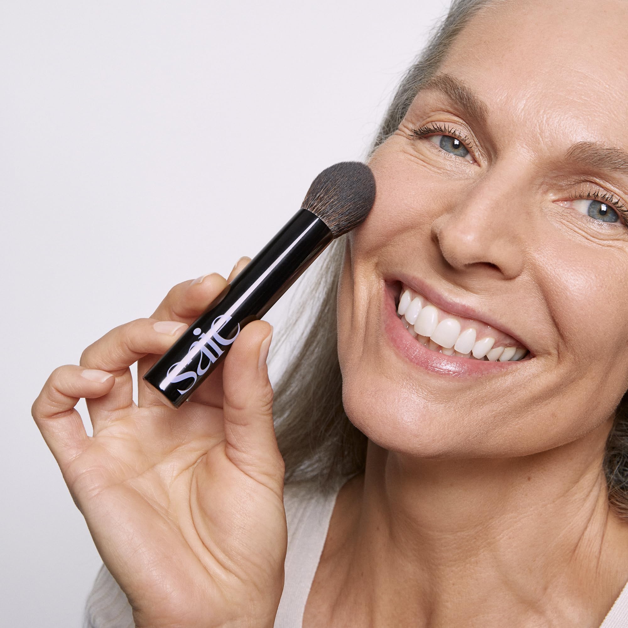 Saie The Ultimate Brush Collection - Base, Big, Double, Fluffy & Powder Blush - High-Performance, Cruelty-Free Makeup Brushes for Seamless Application - Image 5